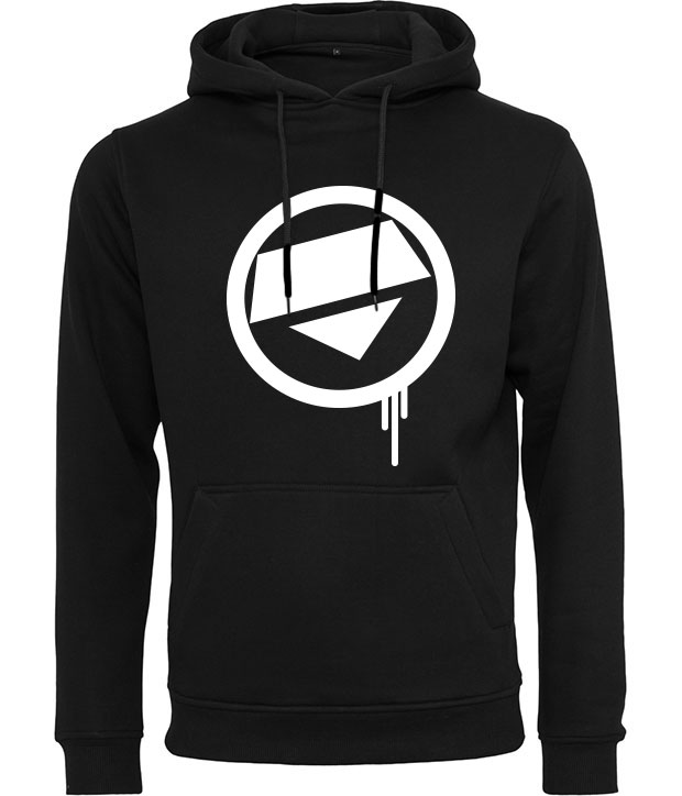 Hoodie med tabu logo Sort hoodie med hvidt tabu logo på brystet